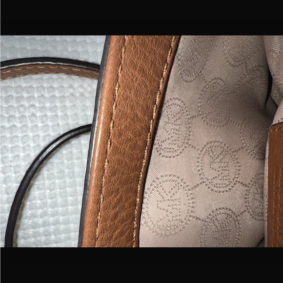 VINTAGE Michael Kors Fulton Camel Leather Mini Crossbody Gently Used Bag - Picture 2 of 5